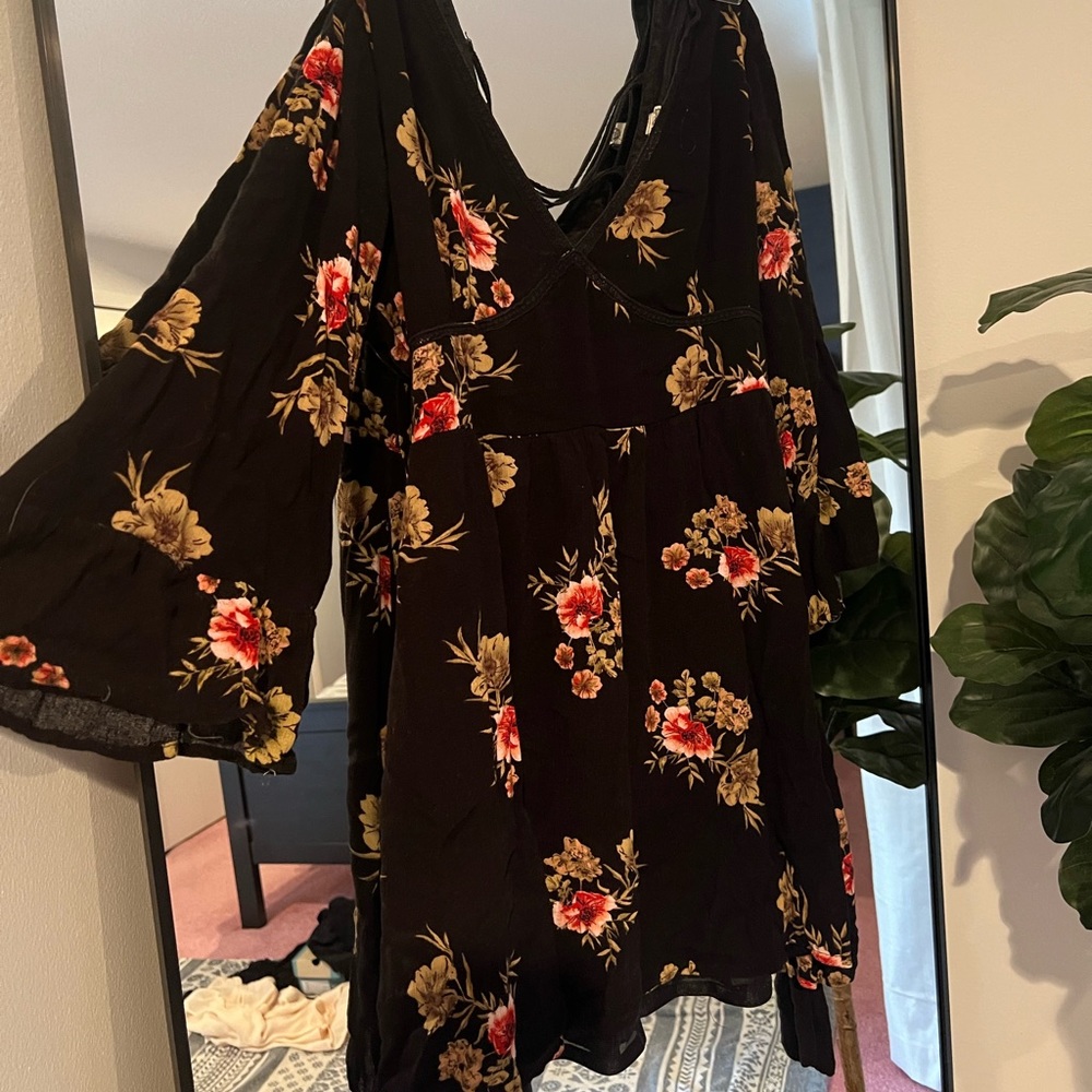 Black Floral flowy American Rag Cie dress